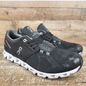 On Cloud Running Women's Sz 10 Black Running Sneaker Training Gym Athletic Shoes
